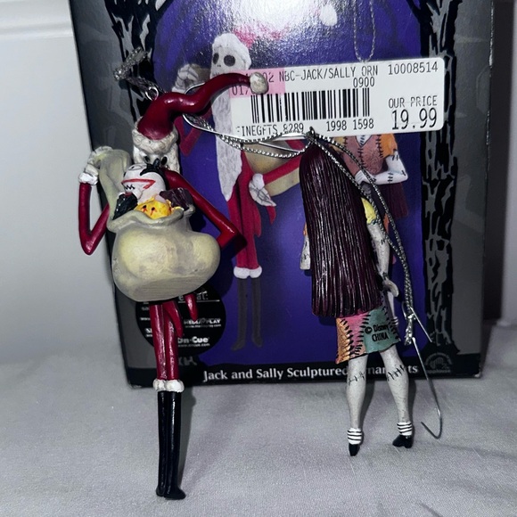 Nightmare Before Christmas Jack Skellington & Sally Ornament Set w Box - Picture 4 of 13
